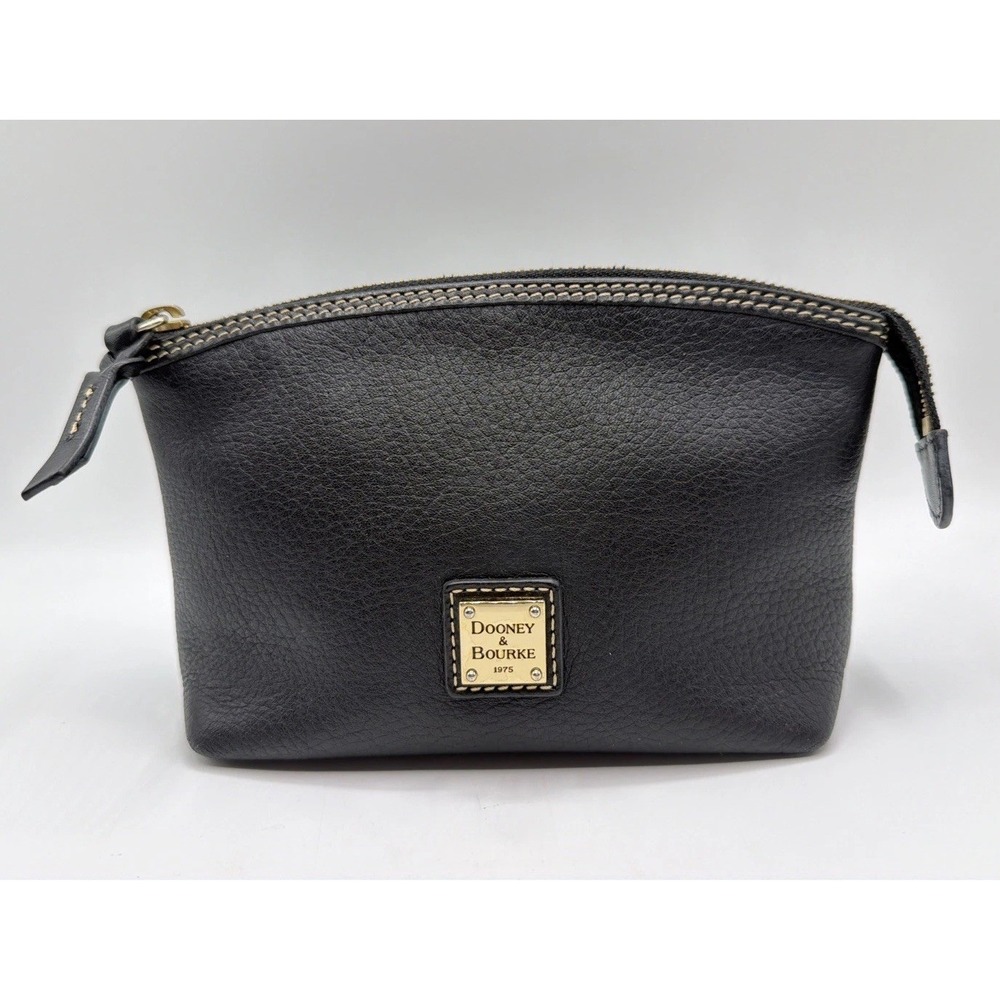 Dooney & Bourke Black Pebbled Leather Cosmetic Bag Pouch w /Red Lining. EUC